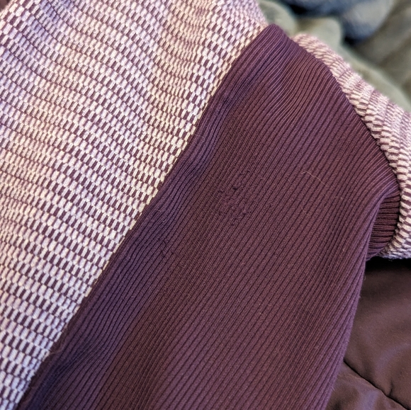 Lululemon Fluff Off Pullover - Picture 4 of 6